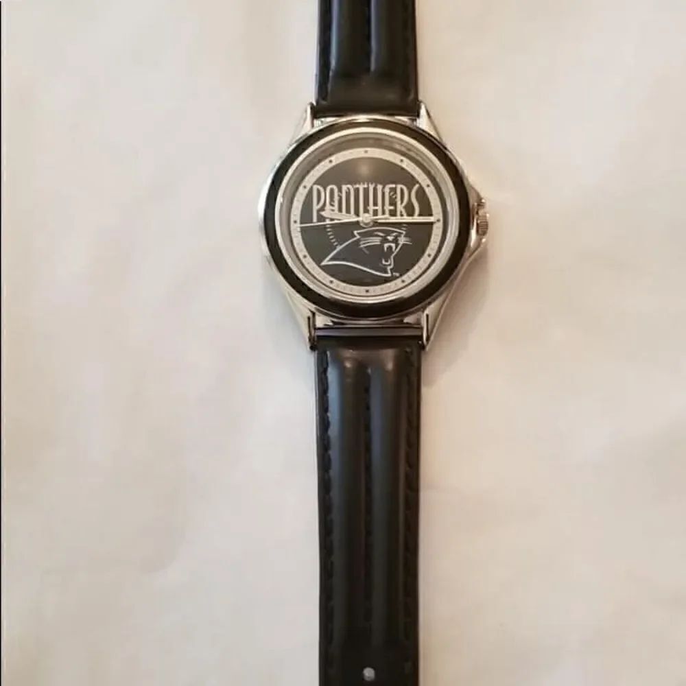 NWT Official Relic Watch NFL Carolina Panthers